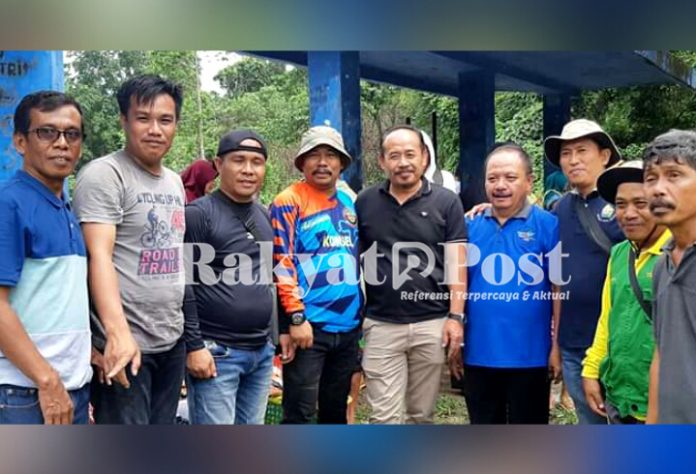 Kecamatan Palangga Bersihkan1 Bendungan Roraya