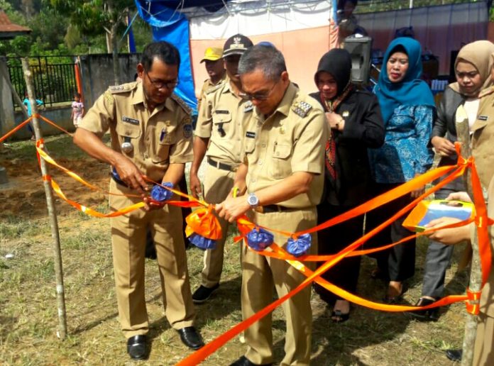 Bupati Koltim Gelar Musrenbang dan Resmikan Internet Desa di Kecamatan Tinondo