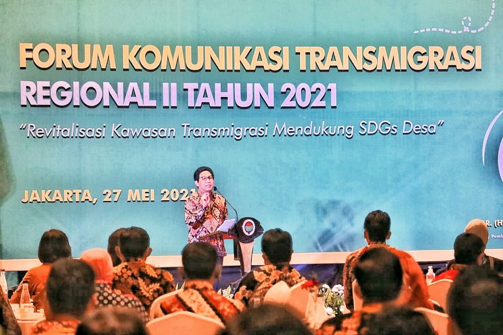 Bupati Konut Ruksamin Ikuti Forum Komunikasi Transmigrasi Regional II 2021