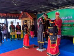 ASR Dianugerahi Gelar Mbue Sangkoleo Ngkina Dai Tokotua dari Kerajaan Kabaena