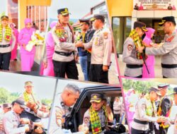 Tarian Mondotambe dan Pedang Pora Sambut Kapolres Baru Konut