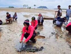 Jaga Kelestarian Lingkungan, Polres Konut Tanam 1000 Pohon Bakau