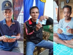 Salurkan BLT-DD, Kades Walalindu Harap Kebutuhan Dasar KPM Terpenuhi