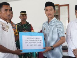 Safari Ramadhan, Ikbar-Abuhaera Salurkan Bantuan Rumah Ibadah Pura dan Pengabenan Massal