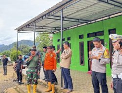 Polres Konut Siagakan 36 Personel di Sambandete, Bantu Kelancaran Lalu Lintas Akibat Banjir