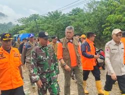 Asrun Lio Instruksikan Pembangunan Jembatan Darurat di Jalan Trans Sulawesi Konawe Utara