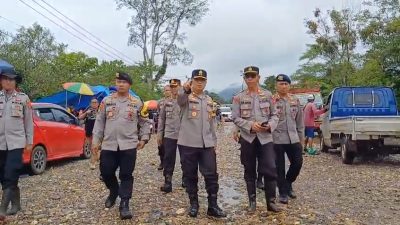 Irjen Pol. Dwi Irianto Perintahkan Polres Siaga Personel 24 Jam di Lokasi Banjir Konut