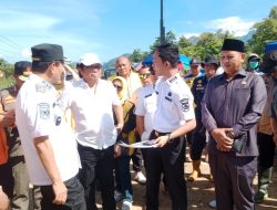 Tinjau Lokasi Banjir, Ridwan Bae Perjuangkan Infrastruktur di Konawe Utara Jadi Prioritas