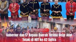 Gubernur dan 17 Kepala Daerah Terima Gelar Adat Tolaki di HUT ke-62 Sultra