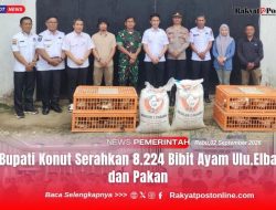 Bupati Konut Serahkan 8.224 Bibit Ayam Ulu.Elba dan Pakan